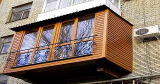Внешняя отделка балкона Североуральск цена от 1057 руб. м/2.